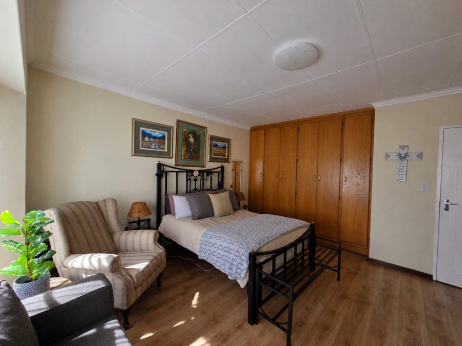 2 Bedroom Property for Sale in Universitas Free State